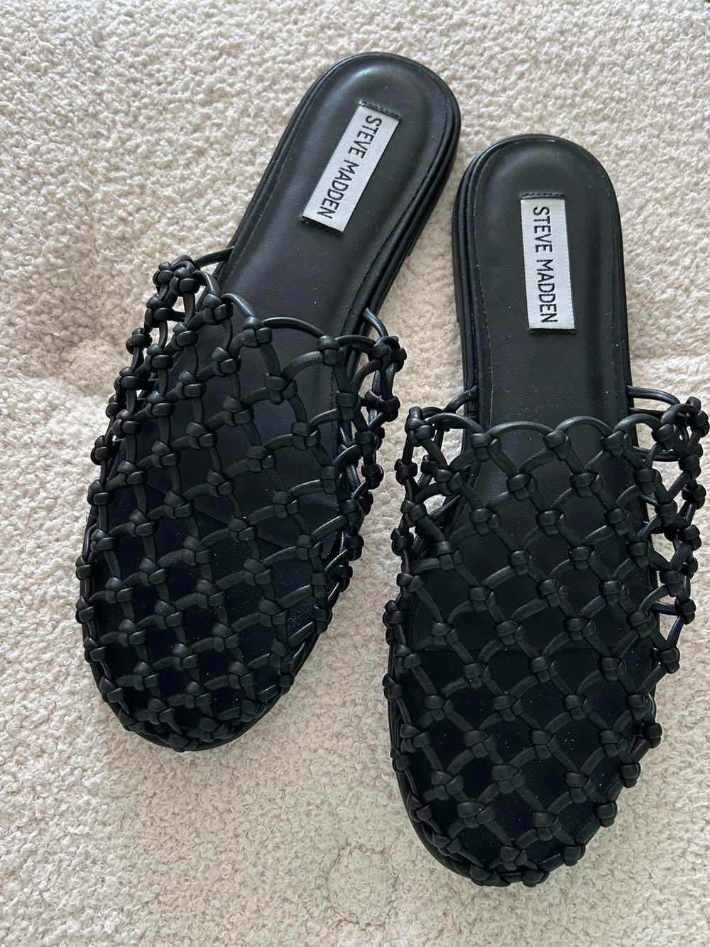 New Steve Madden black mule sandals 10